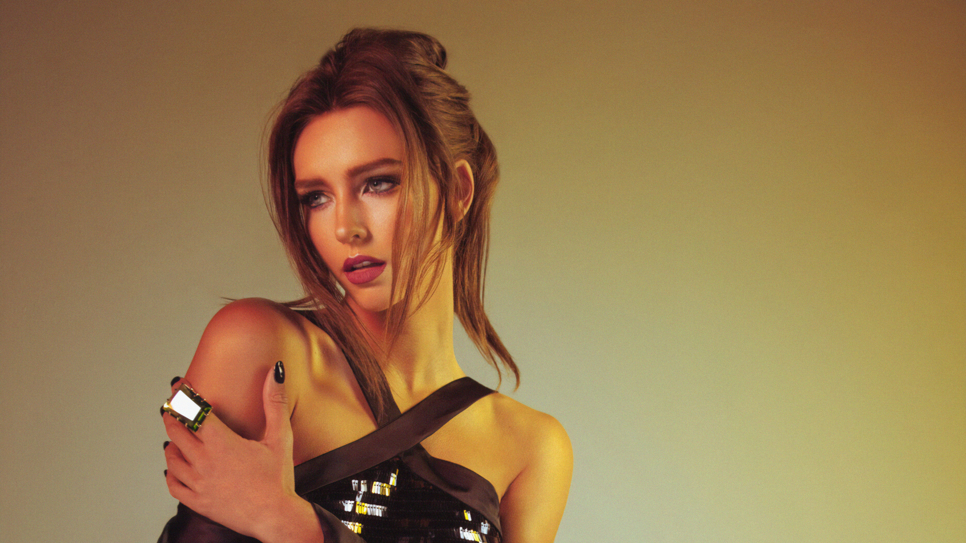 Обои Рэйчел Кук, губа, бровь, плечо, ресничка в разрешении 1920x1080