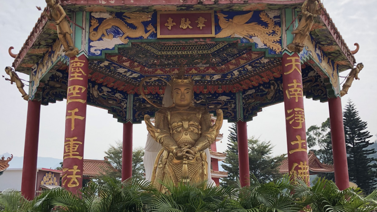 Обои Монастырь Десяти Тысяч Будд, китайский язык, китайская архитектура, святое место, скульптура в разрешении 1280x720