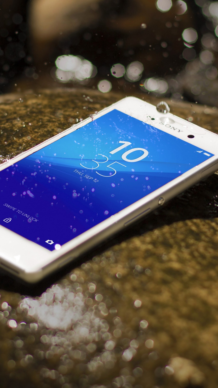 Обои смартфон, гаджет, коммуникационное устройство, портативное устройство коммуникации, электронное устройство в разрешении 750x1334