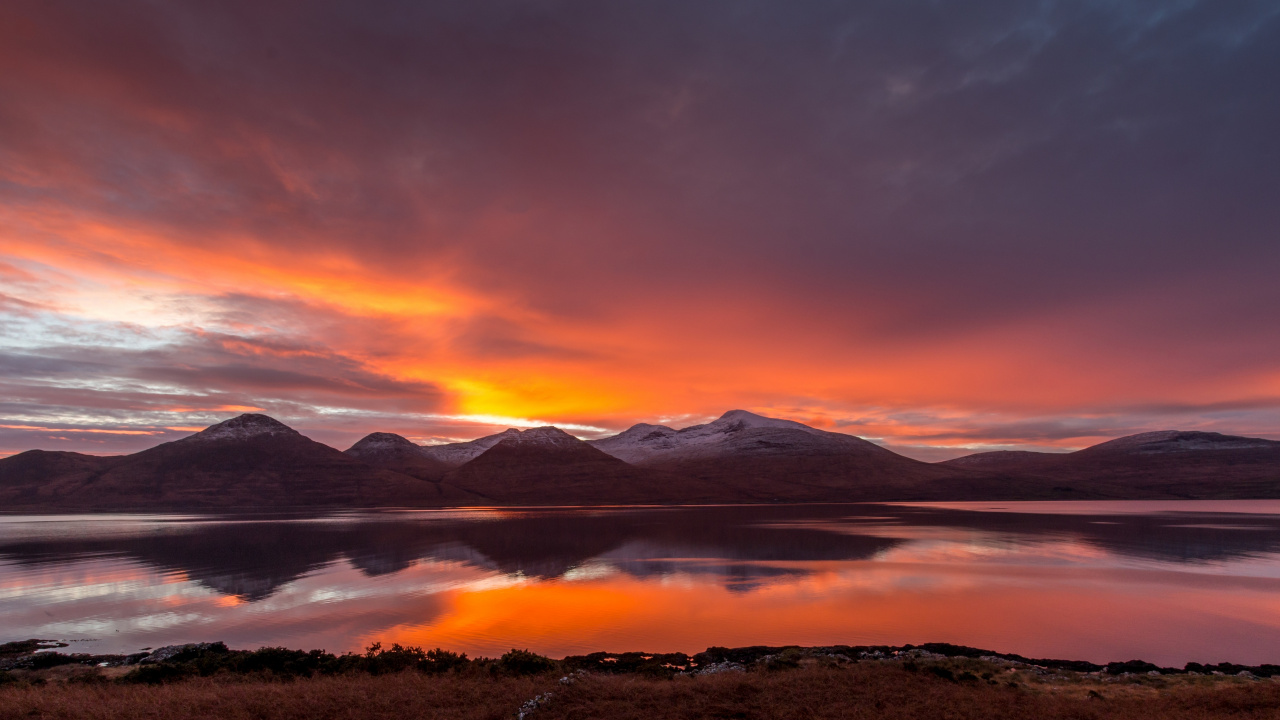Обои облако, вода, атмосфера, гидроресурсы, гора в разрешении 1280x720
