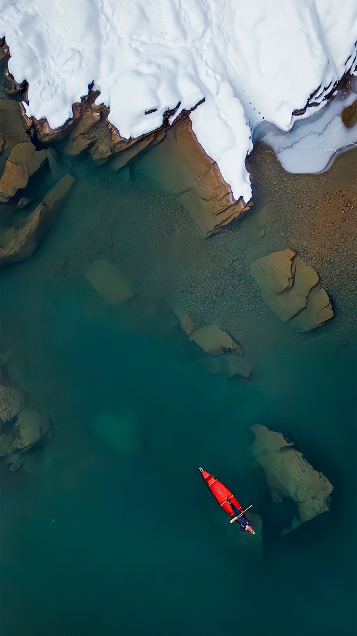 Обои airpods pro, iOS 14, яблоко, ios, вода в разрешении 720x1280