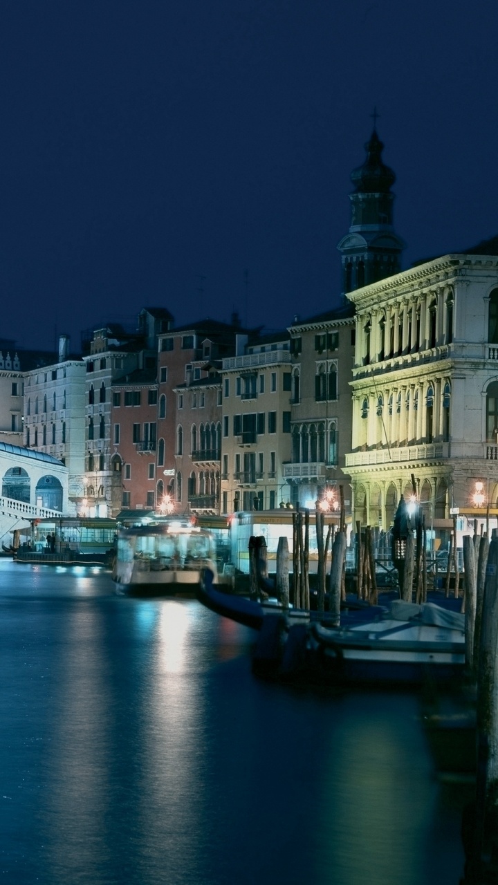 Обои мост Риальто, Гранд-канал, водный путь, ночь, вода в разрешении 720x1280