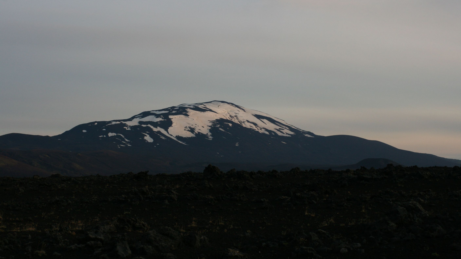 Обои нагорье, пейзажи гор, горный рельеф, гора, горный хребет в разрешении 1920x1080