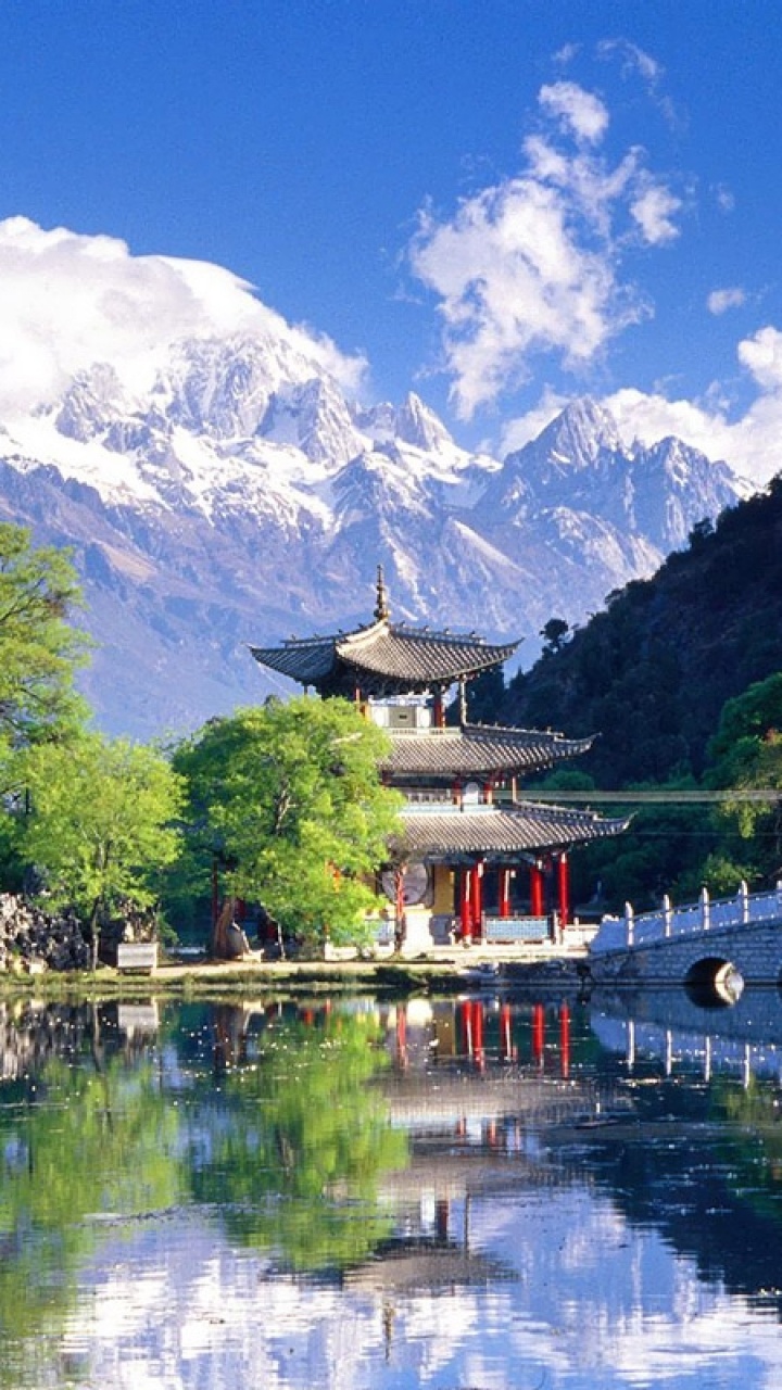 Обои природа, отражение, гора, гидроресурсы, озеро в разрешении 720x1280