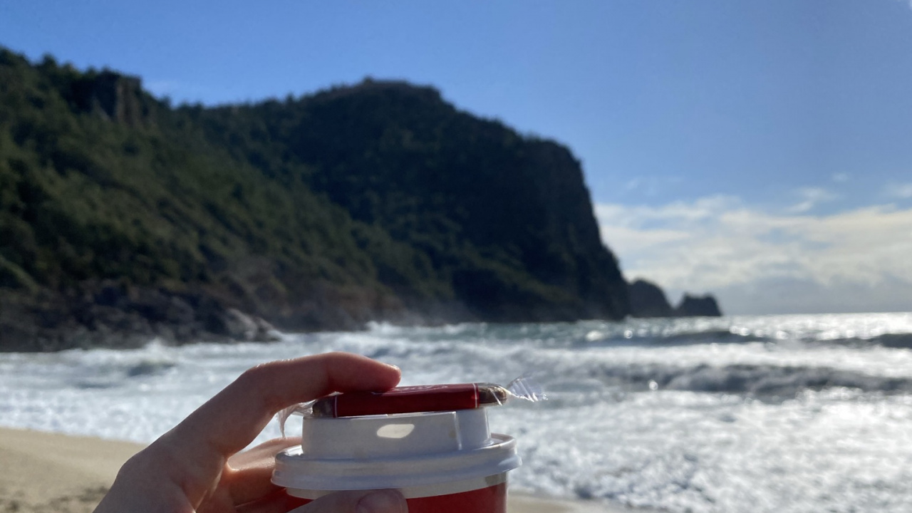 Обои Дамлата Маарас, Пещеры Дамлаташ, пляж, вода, облако в разрешении 1280x720