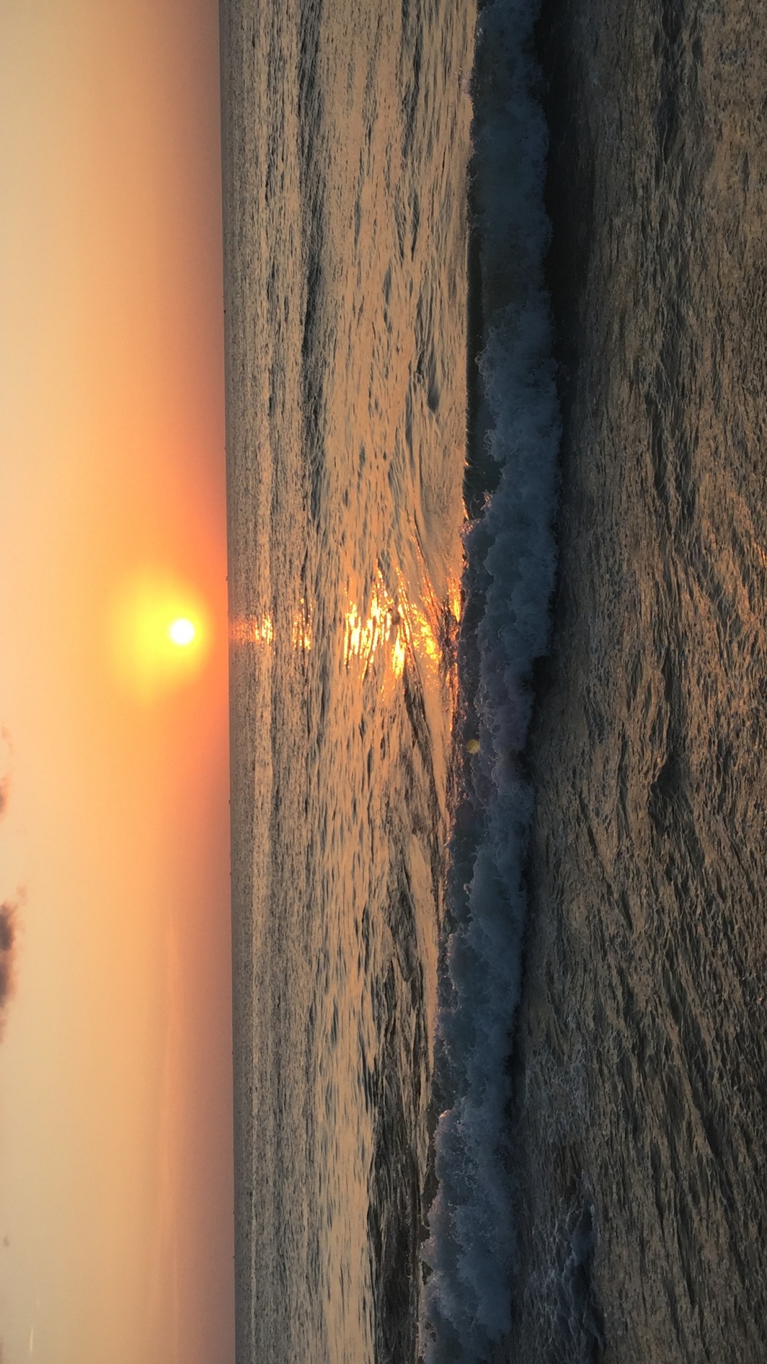 Обои древесина, водоем, атмосфера, солнце, закат в разрешении 1080x1920