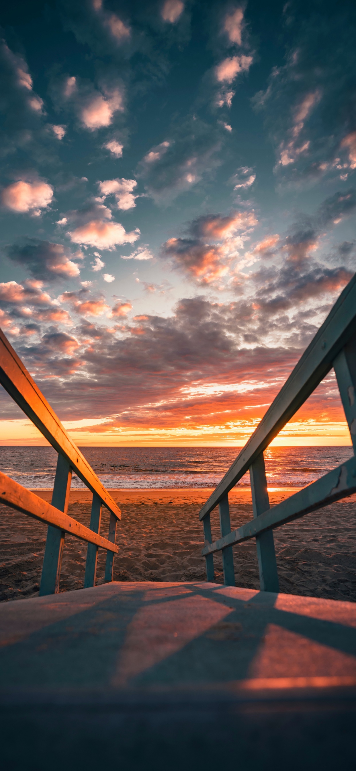 Обои рисование, облако, вода, атмосфера, послесвечение в разрешении 1242x2688