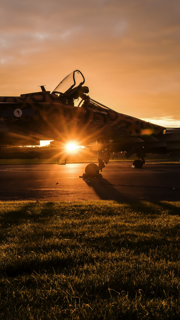 Обои самолет, авиация, самолеты, воздушные силы, военный самолет в разрешении 750x1334