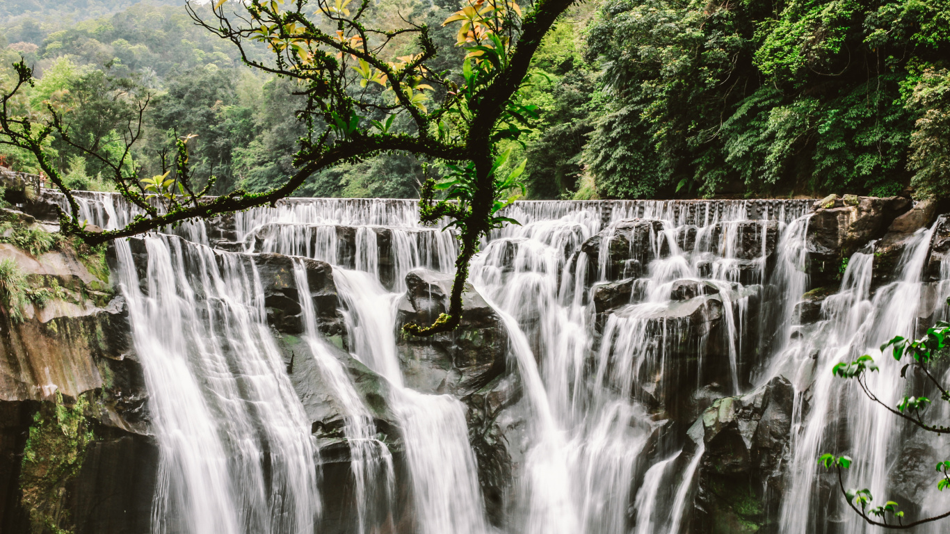 Обои Водопад Шифэн, водопад, гидроресурсы, водоем, природа в разрешении 1366x768