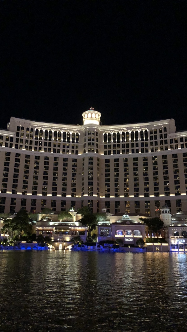 Обои Лас Вегас, США, Отель Белладжио и казино, Bellagio Hotel Casino, Фонтаны Белладжио в разрешении 720x1280