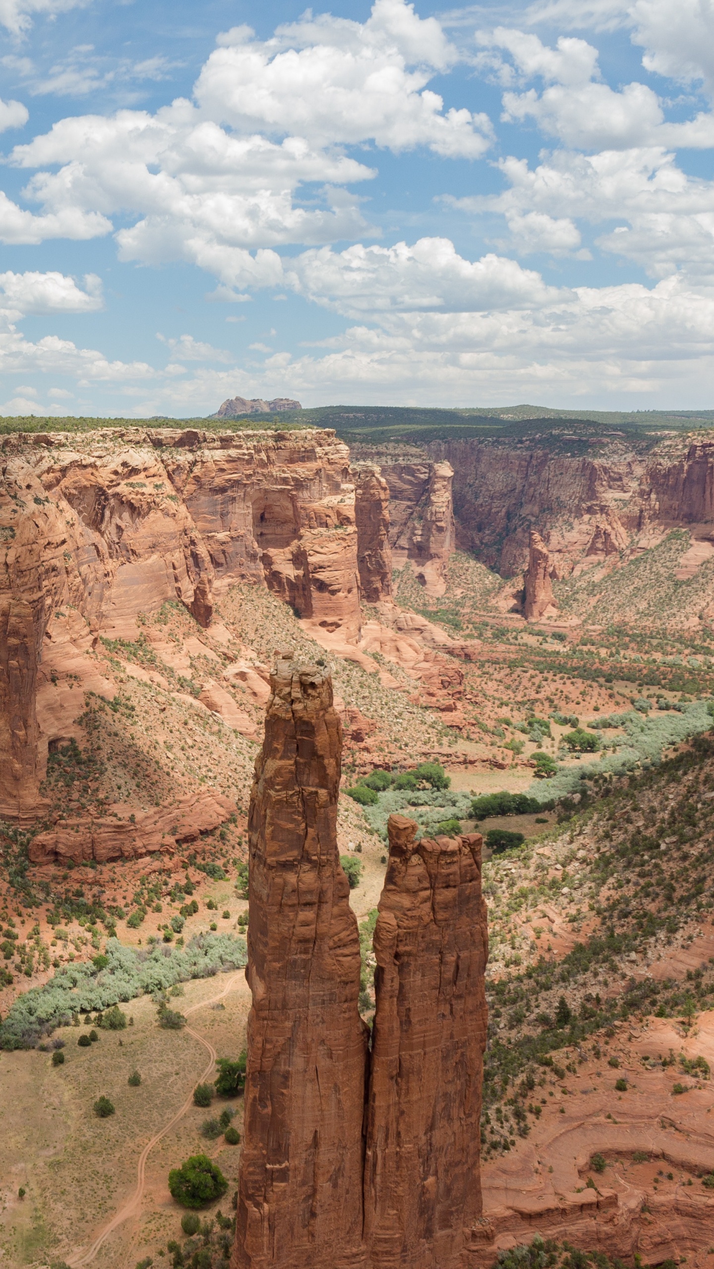 Обои Каньон де Шелли национальный памятник, каньон, национальный памятник, бесплодные земли, формирование в разрешении 1440x2560
