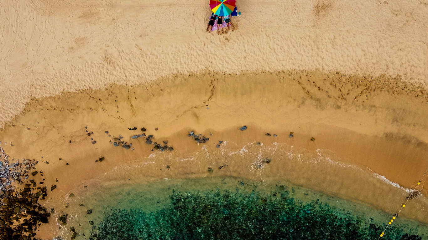 Обои песок, вода, экорегион, пляж, арт в разрешении 1366x768