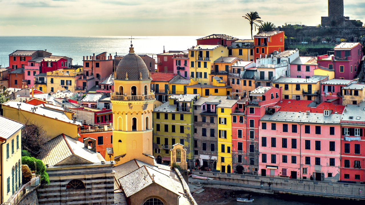 Обои здание, городок, городской район, город, соседство в разрешении 1280x720