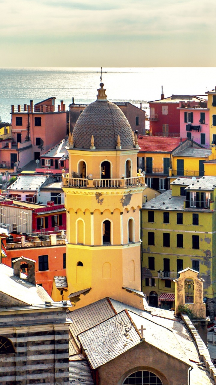 Обои здание, городок, городской район, город, соседство в разрешении 720x1280