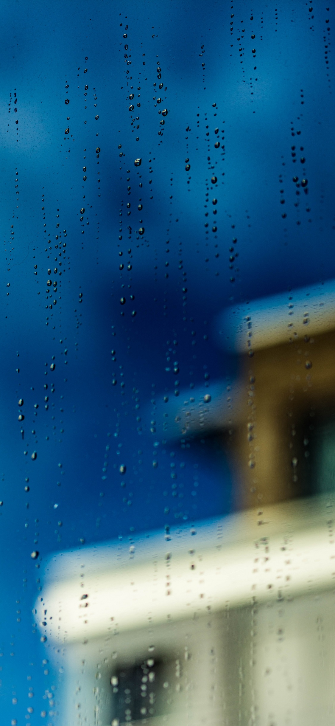 Обои вода, синий, дождь, облако, падение в разрешении 1125x2436