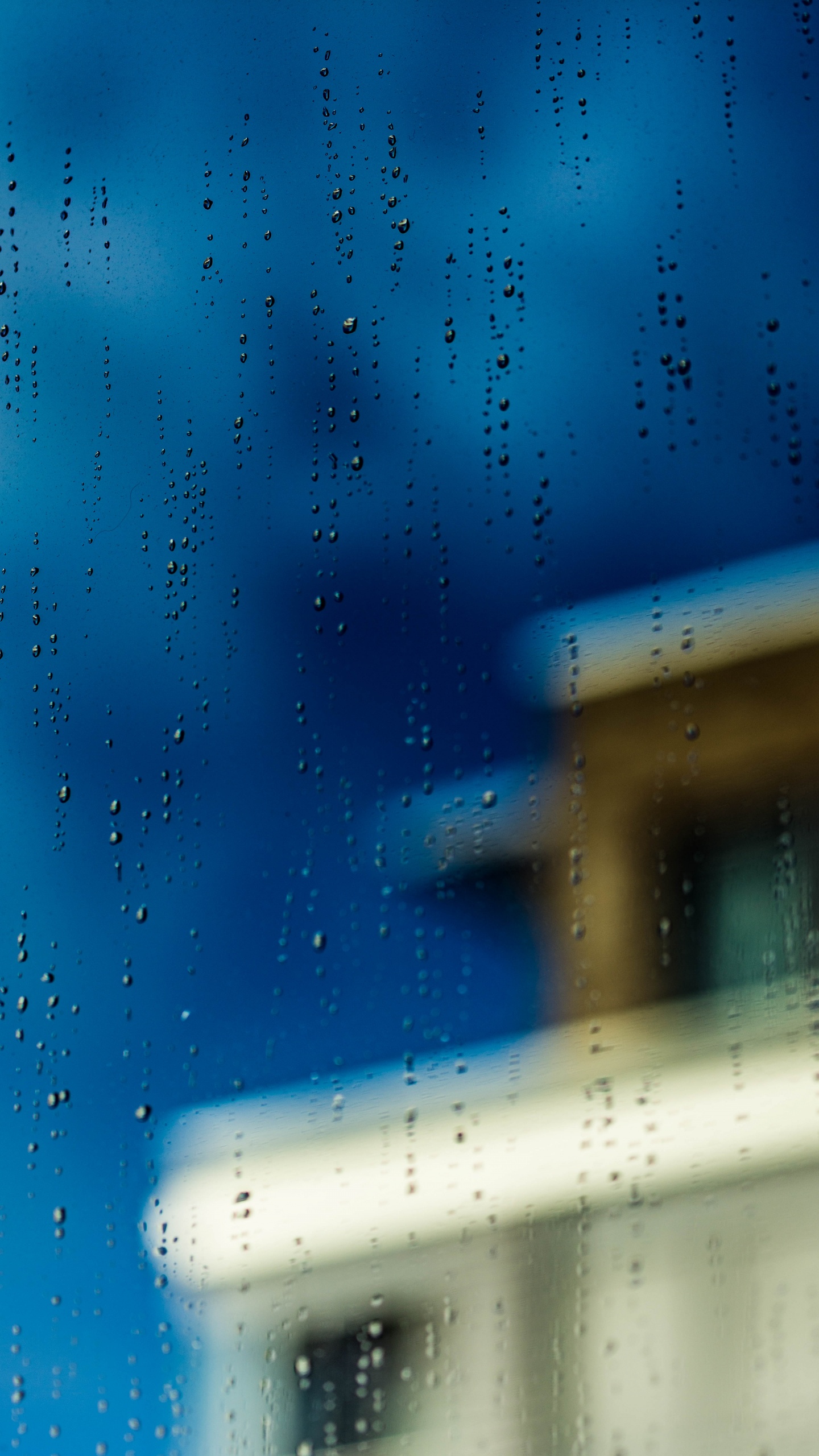 Обои вода, синий, дождь, облако, падение в разрешении 1440x2560