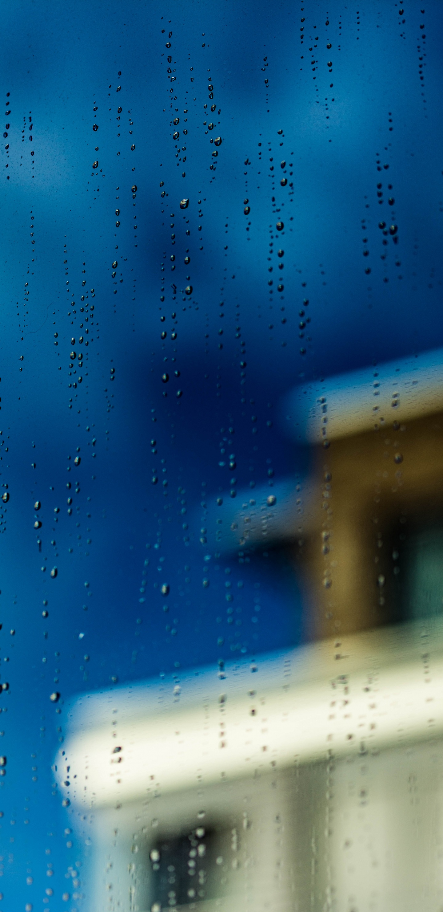 Обои вода, синий, дождь, облако, падение в разрешении 1440x2960