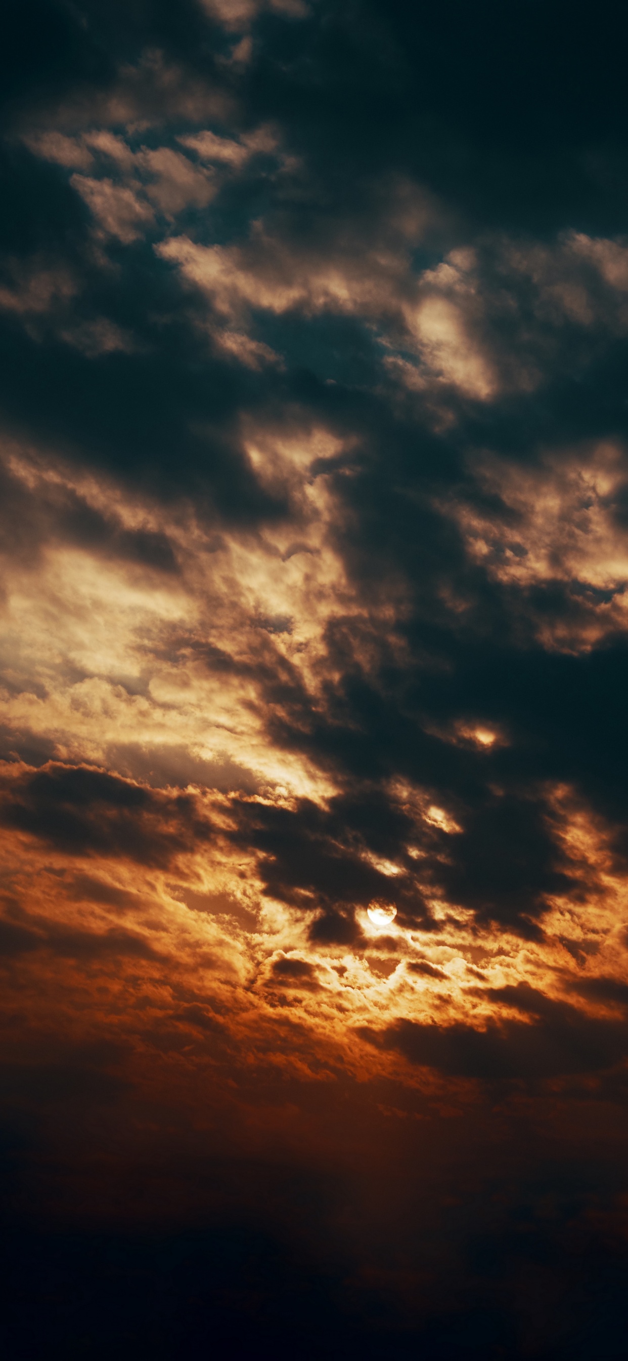 Обои облако, послесвечение, Янтарь, природный ландшафт, сумрак в разрешении 1242x2688