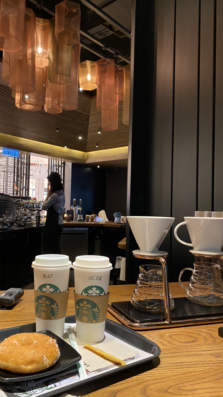 Обои дизайн интерьера, освещение, serveware, таблица, мебель в разрешении 720x1280