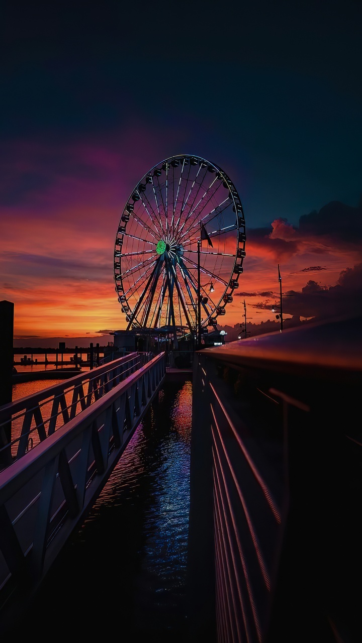 Обои колесо обозрения, вода, облако, колесо, атмосфера в разрешении 720x1280