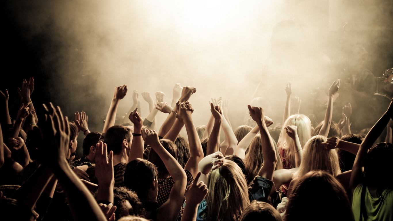 Обои концерт, рокконцерт, толпа, Представление, люди в разрешении 1366x768