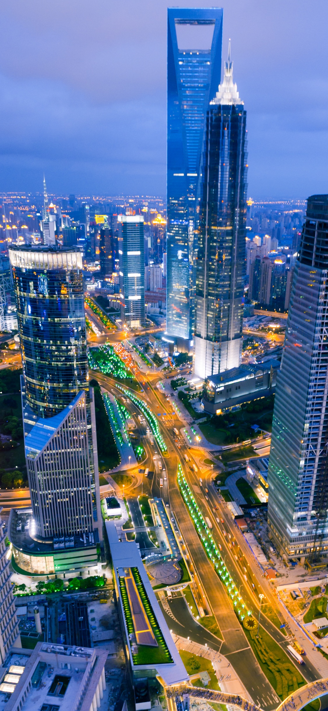 Обои город, городской пейзаж, городской район, небоскреб, метрополия в разрешении 1125x2436