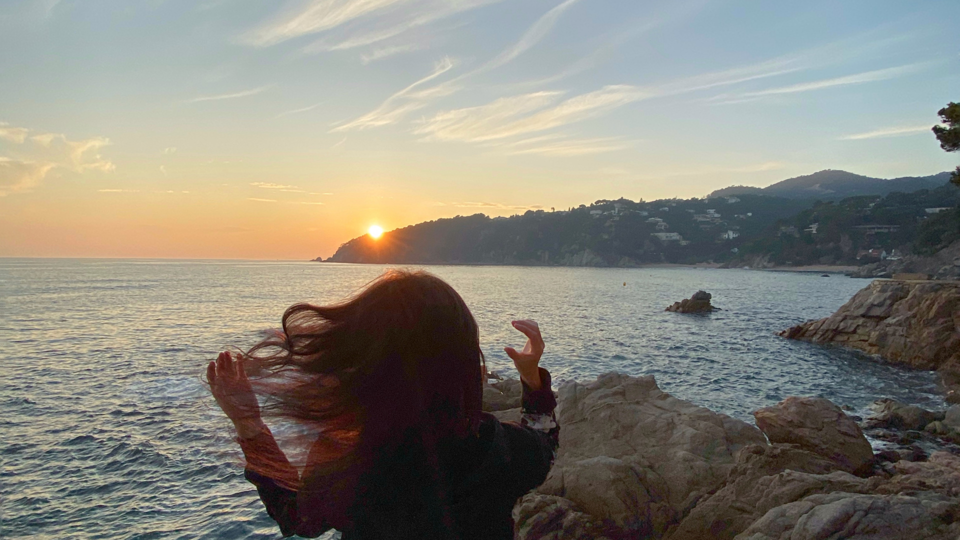 Обои море, волосы, водоем, человек, природа в разрешении 1920x1080