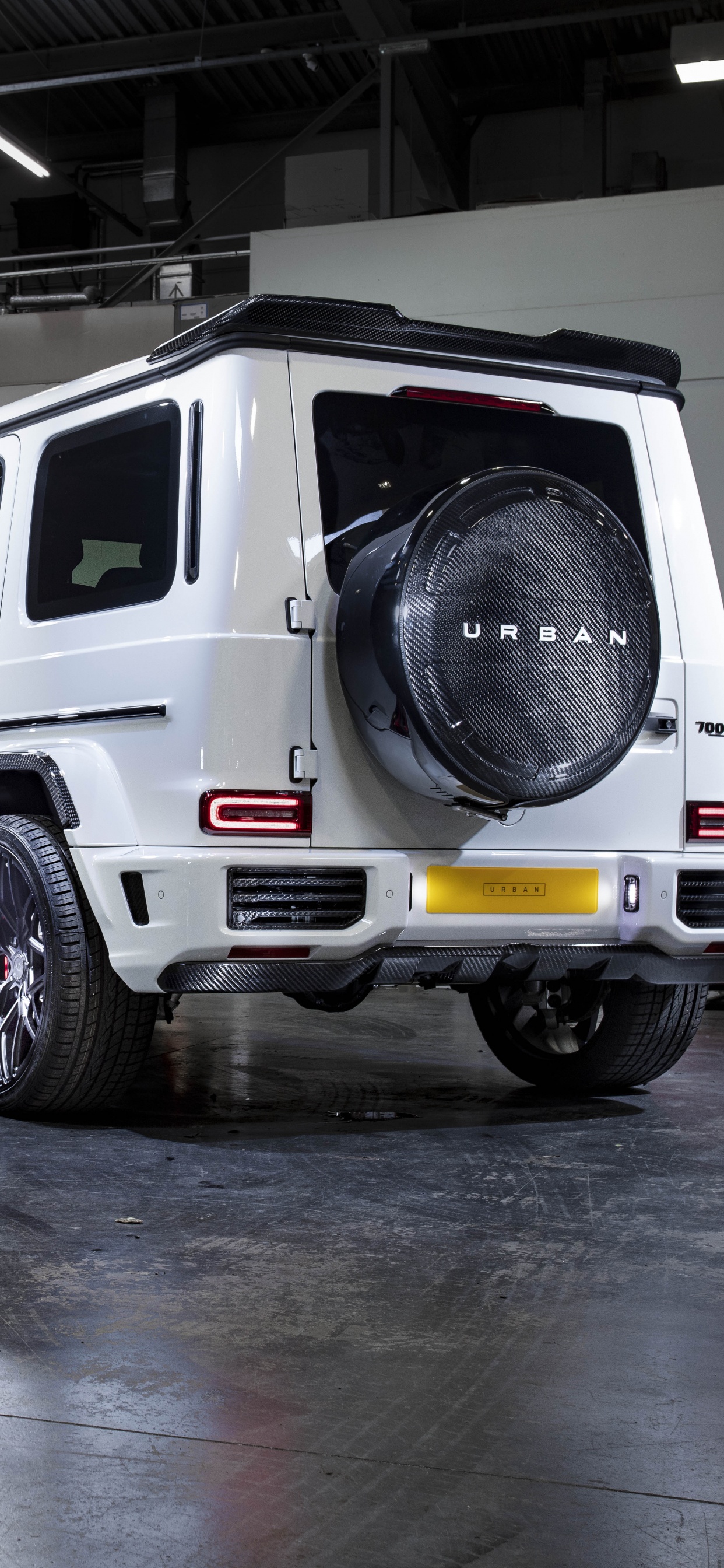 Обои авто, Мерседес-Бенц г 63 АМГ, шина, автомобильные шины, колесо в разрешении 1242x2688