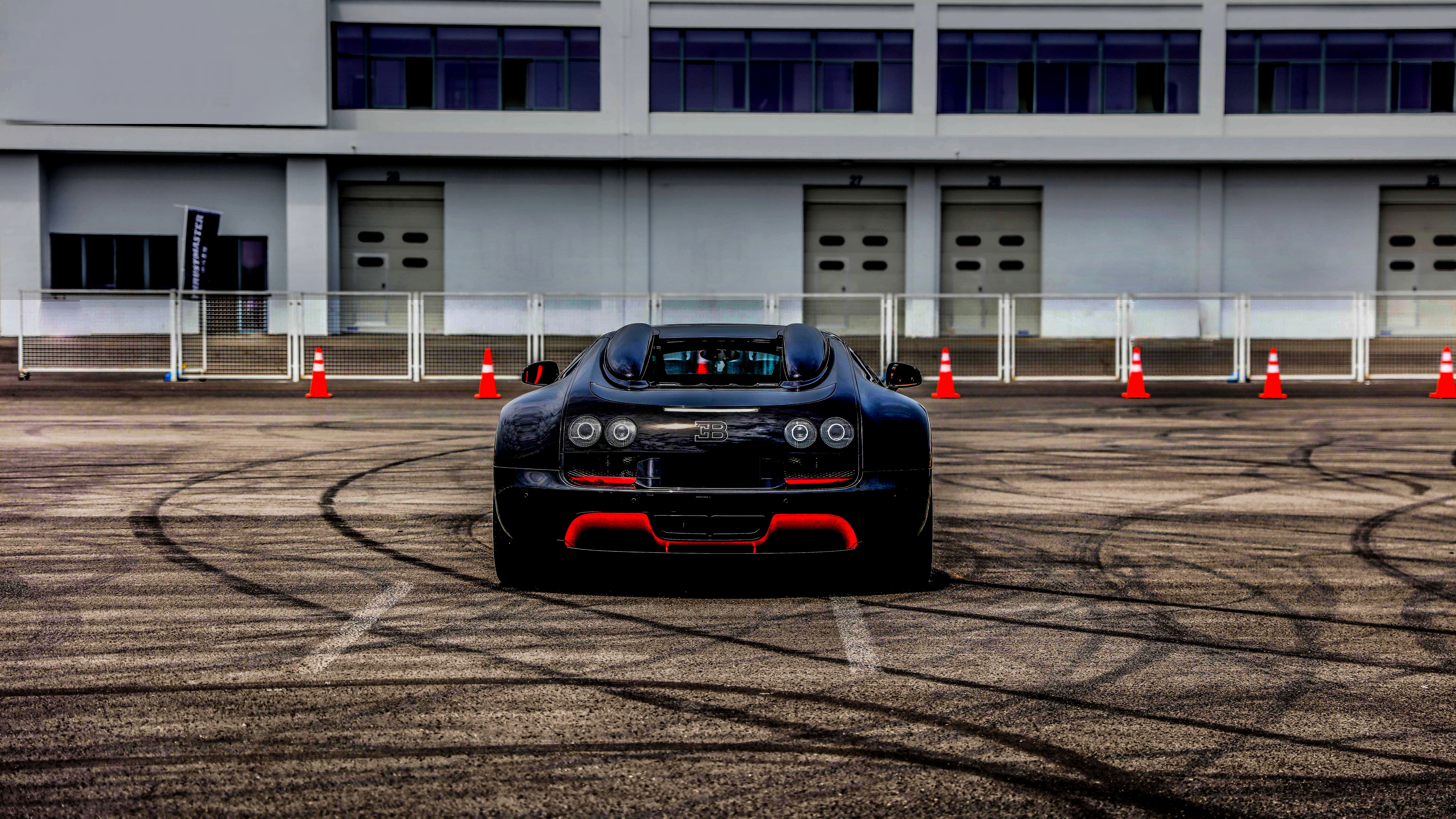 Обои Бугатти вейрон, bugatti, суперкар, авто, спорткар в разрешении 7680x4320