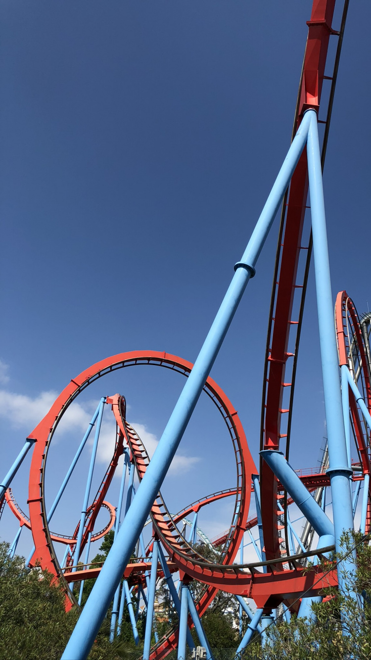 Обои горки, достопримечательность, парк развлечений, природа, синий в разрешении 750x1334