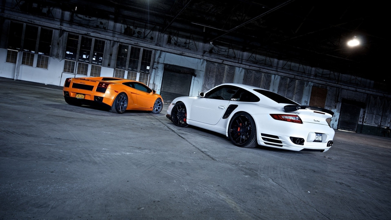 Обои Ламборджини и Порше, porsche 911 gt3, lamborghini gallardo, Порше, авто в разрешении 1366x768