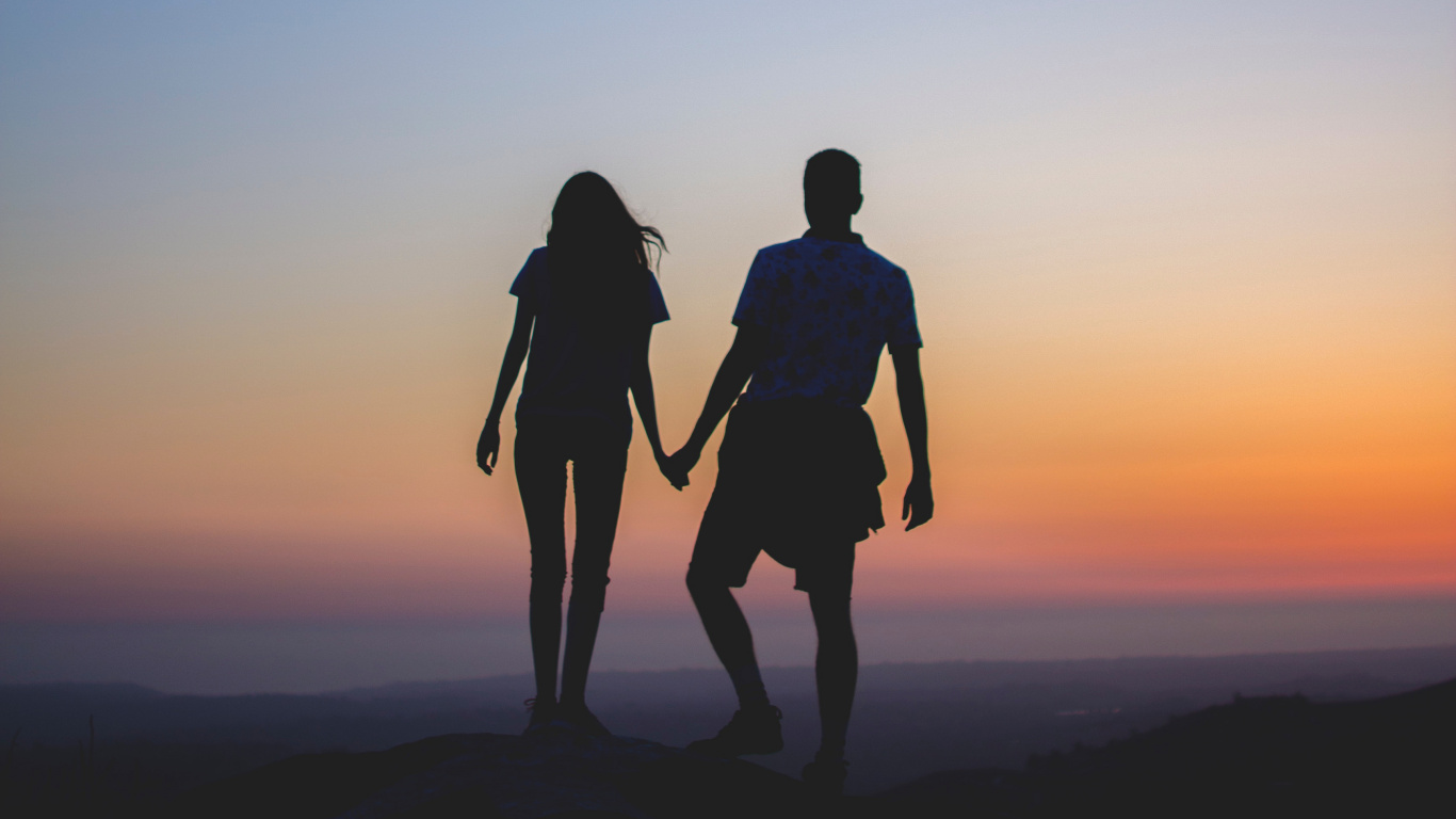 Обои силуэт, пара, роман, страсть, Люди в природе в разрешении 1366x768
