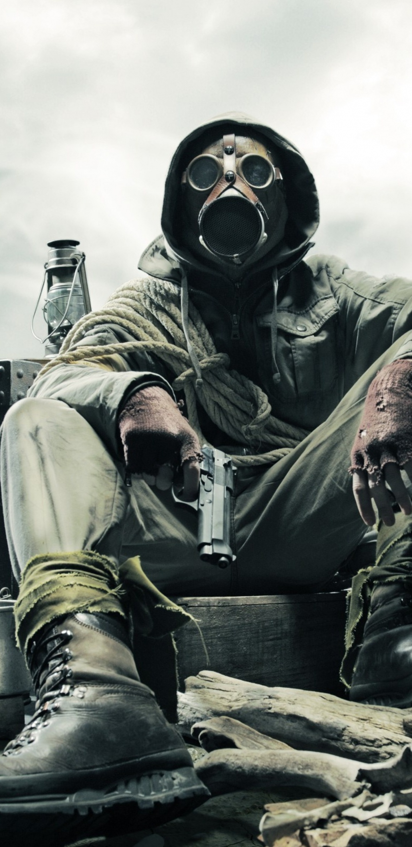 Обои противогаз солдат, противогаз, стр100, респиратор, камуфляж в разрешении 1440x2960