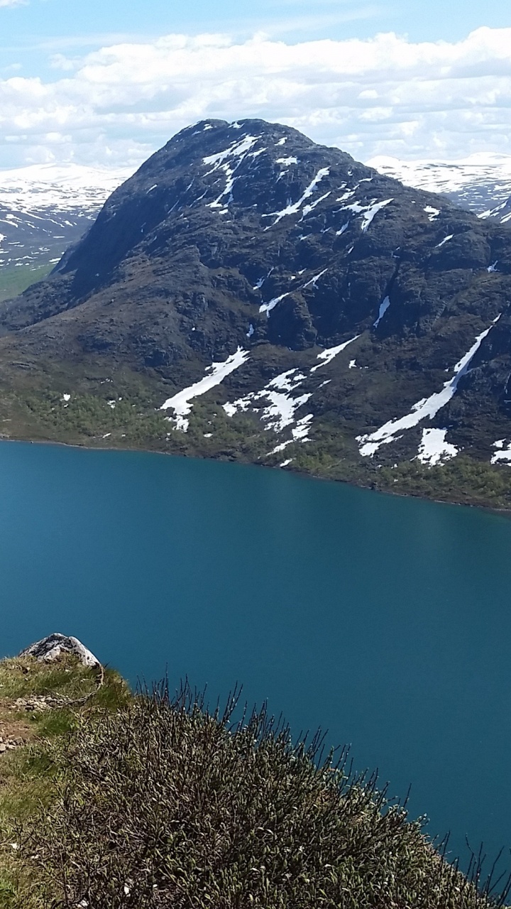 Обои фьорд, Норвегия, гора, горный хребет, горный рельеф в разрешении 720x1280