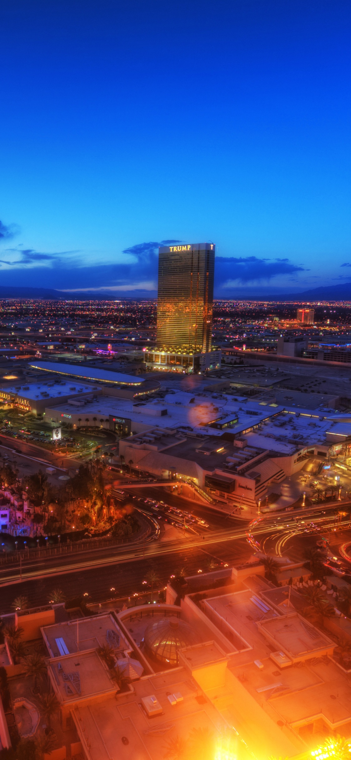 Обои городской пейзаж, город, городской район, метрополия, ориентир в разрешении 1125x2436