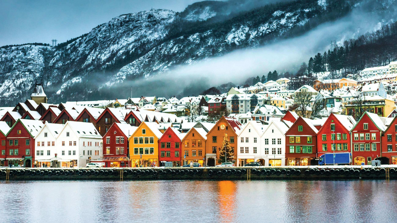 Обои Брюгген, фьорд, городок, зима, горная деревня в разрешении 1366x768
