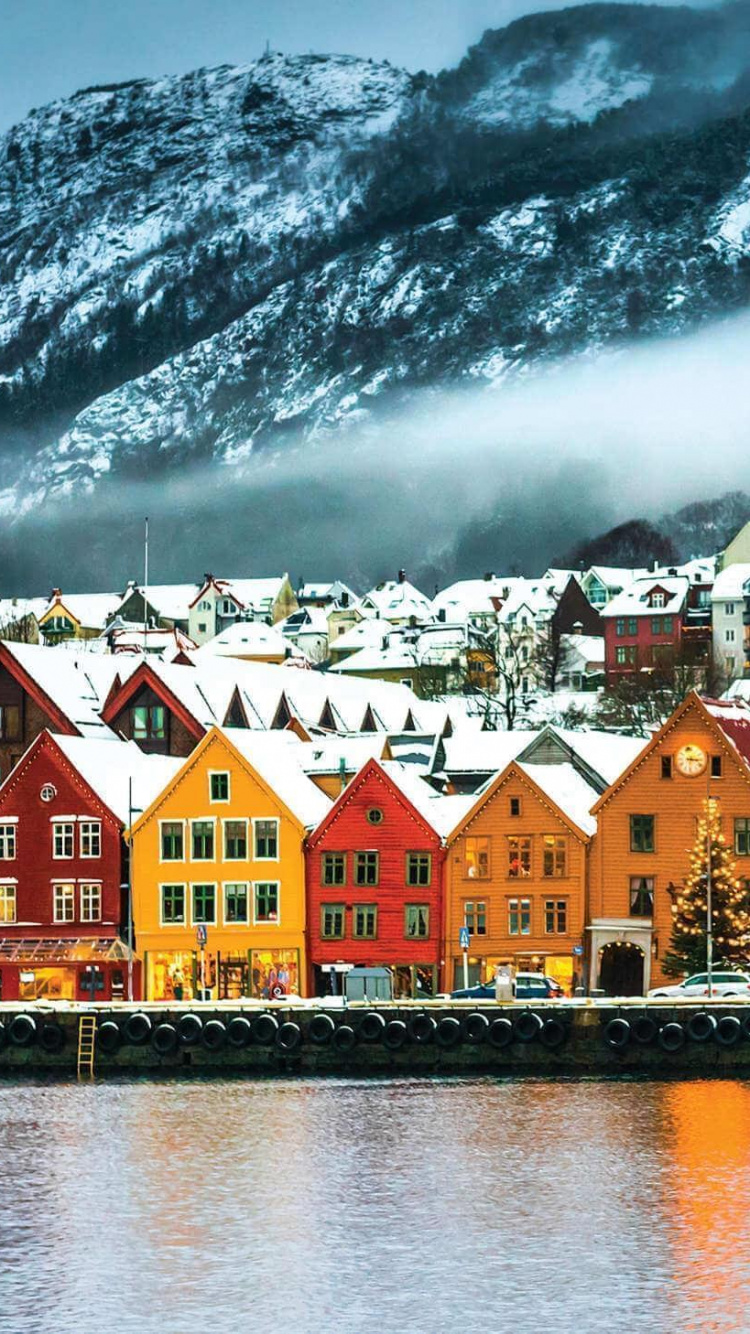 Обои Брюгген, фьорд, городок, зима, горная деревня в разрешении 750x1334