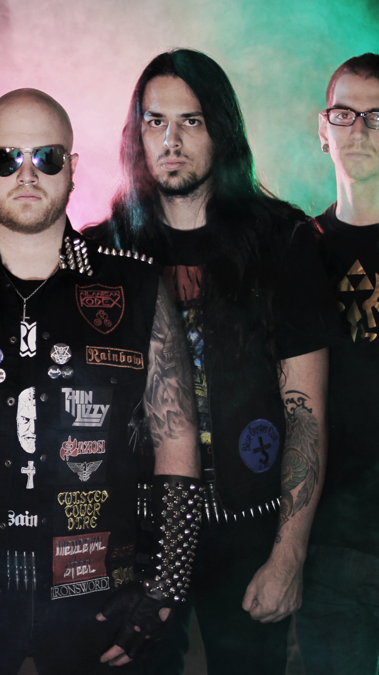 Обои вестготов группы, вестгот, Призрак Короля, тяжелый металл, музыкальный ансамбль в разрешении 750x1334