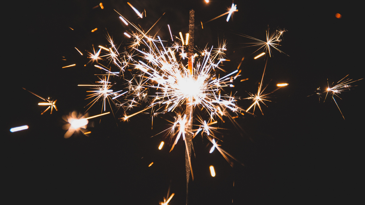 Обои бенгальский огонь, салют, день нового года, темнота, дивали в разрешении 1280x720