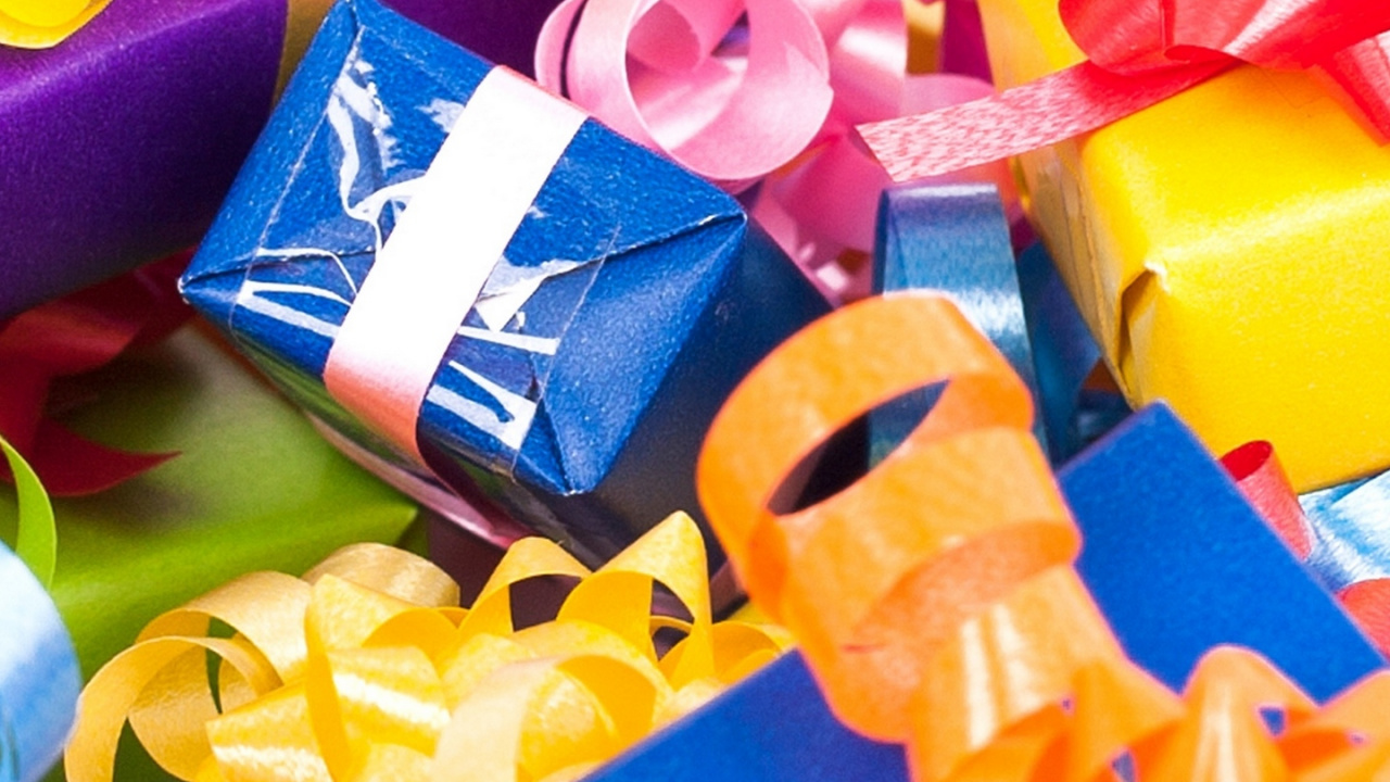 Обои цветочный букет, День Святого Валентина, пластик, корзина подарка еды, воздушный шарик в разрешении 1280x720