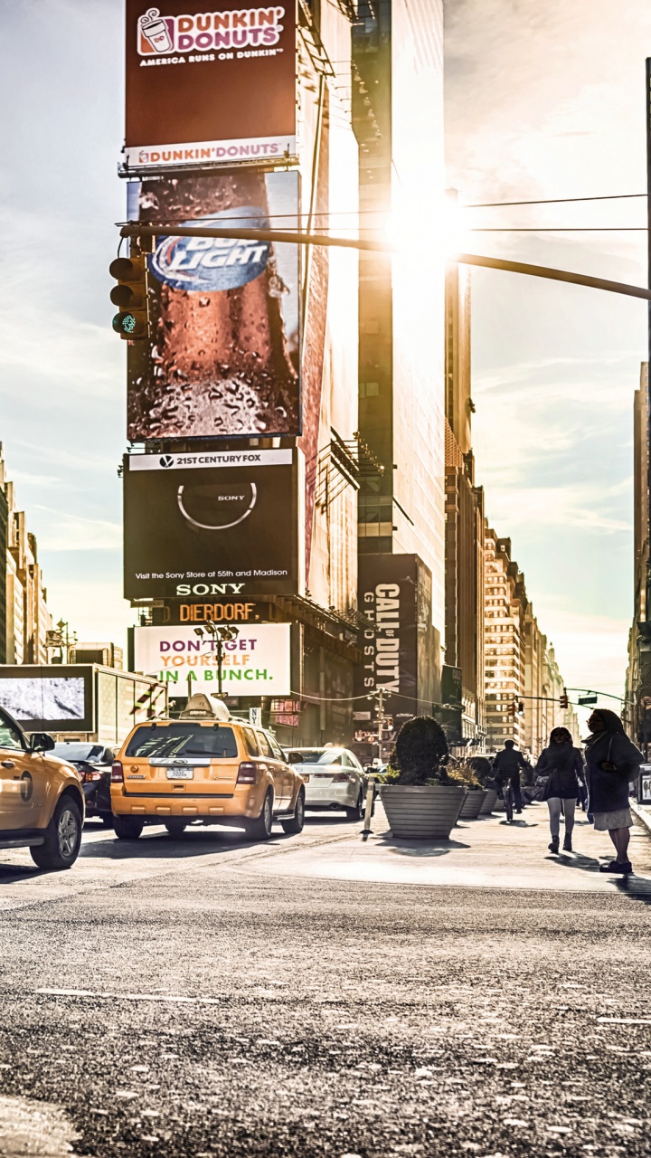 Обои фреска, городской район, улица, город, городок в разрешении 720x1280