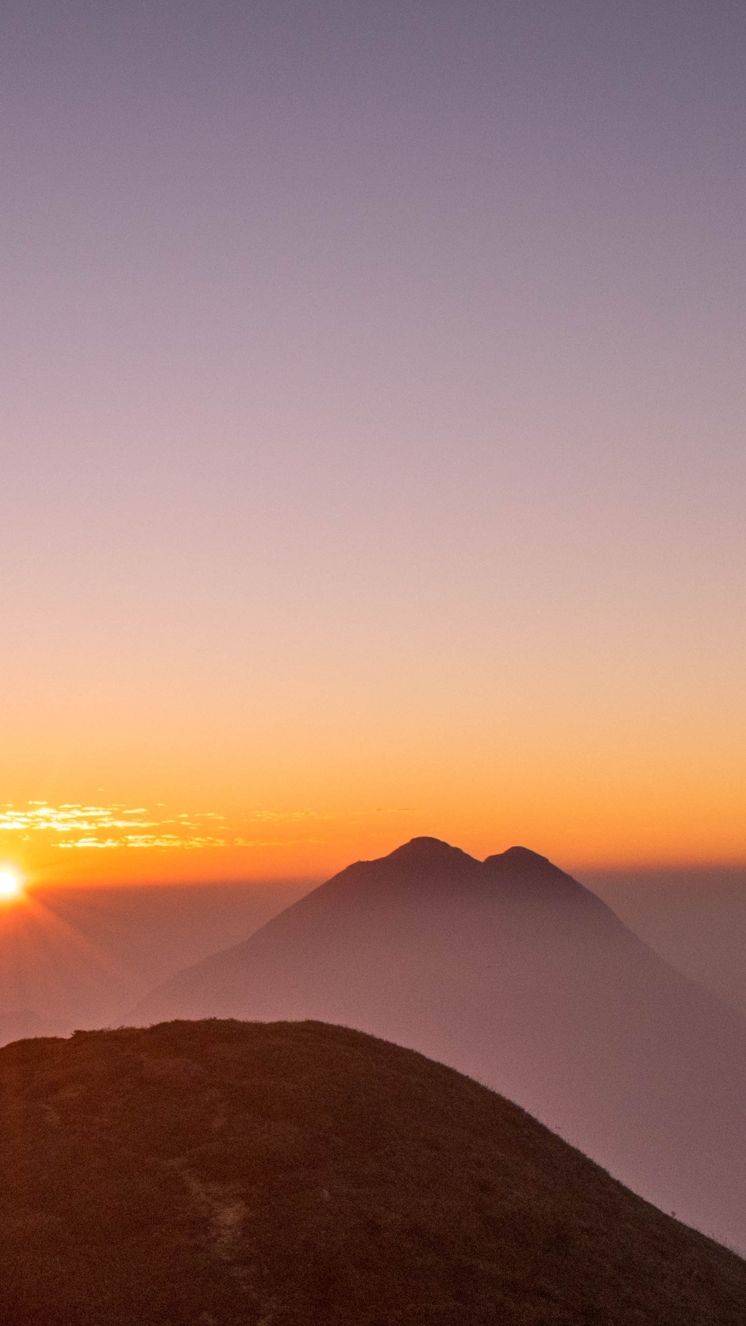 Обои закат, горизонт, восход солнца, утро, гора в разрешении 1080x1920