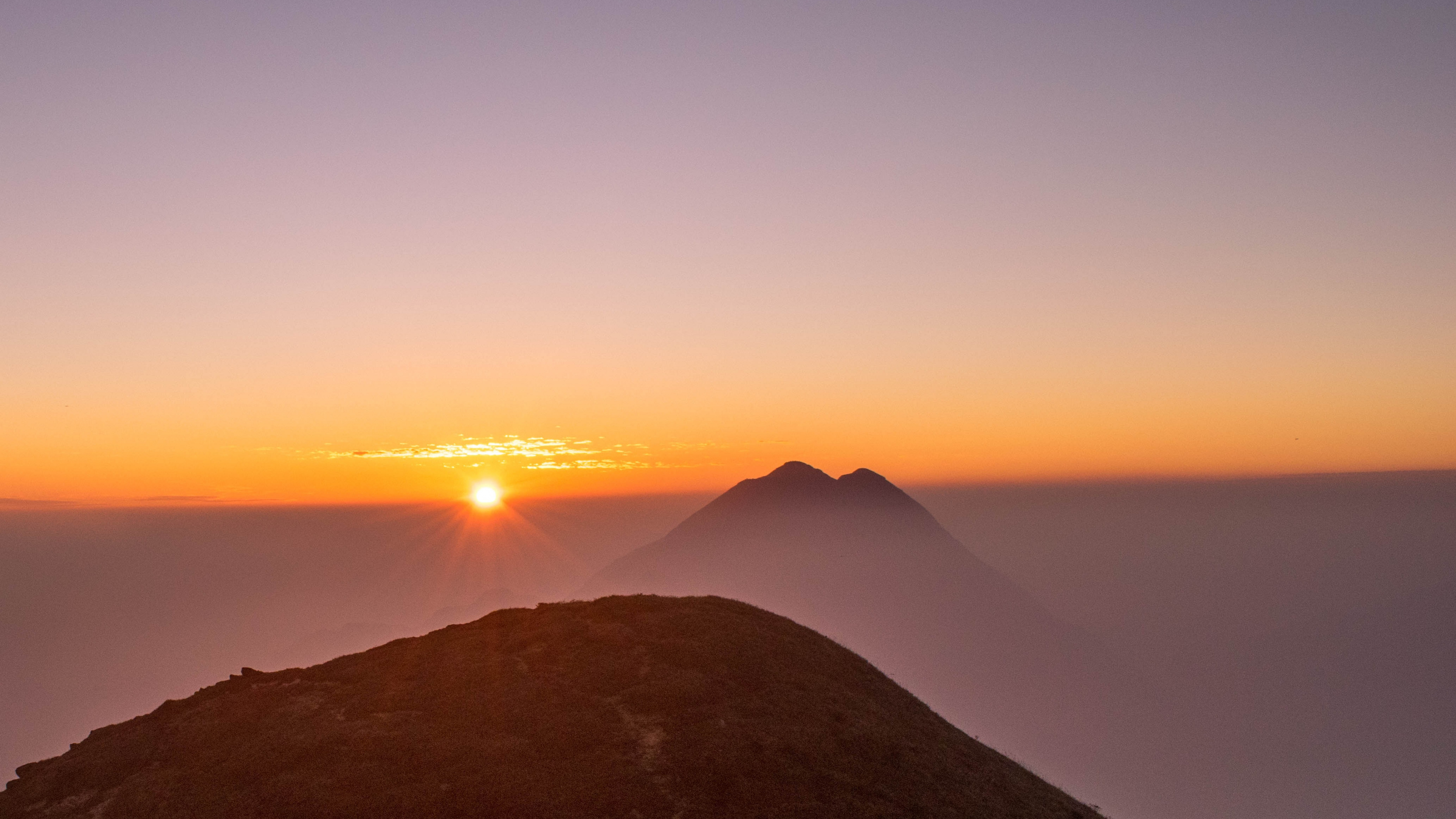 Обои закат, горизонт, восход солнца, утро, гора в разрешении 3840x2160
