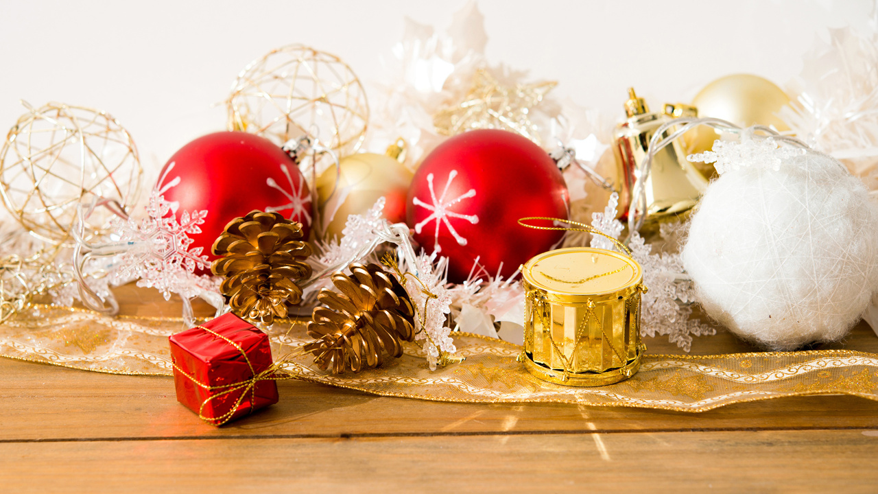 Обои Рождественский день, рождественский орнамент, Рождественские украшения, Рождество, Новый год в разрешении 1280x720