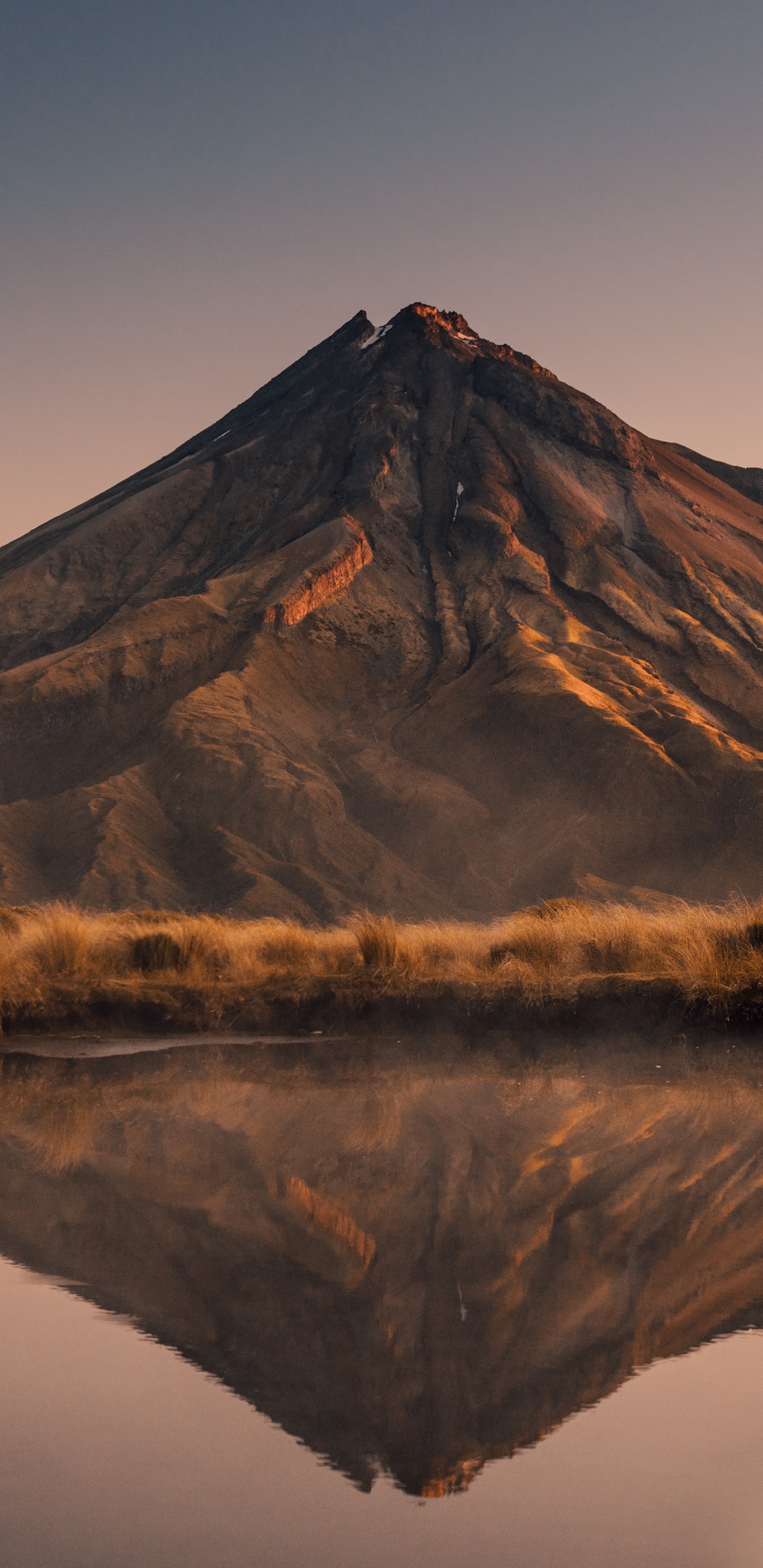 Обои самый известный в Новой Зеландии, Гора Таранаки, гора, путешествие, новая зеландия отличные прогулки в разрешении 1440x2960