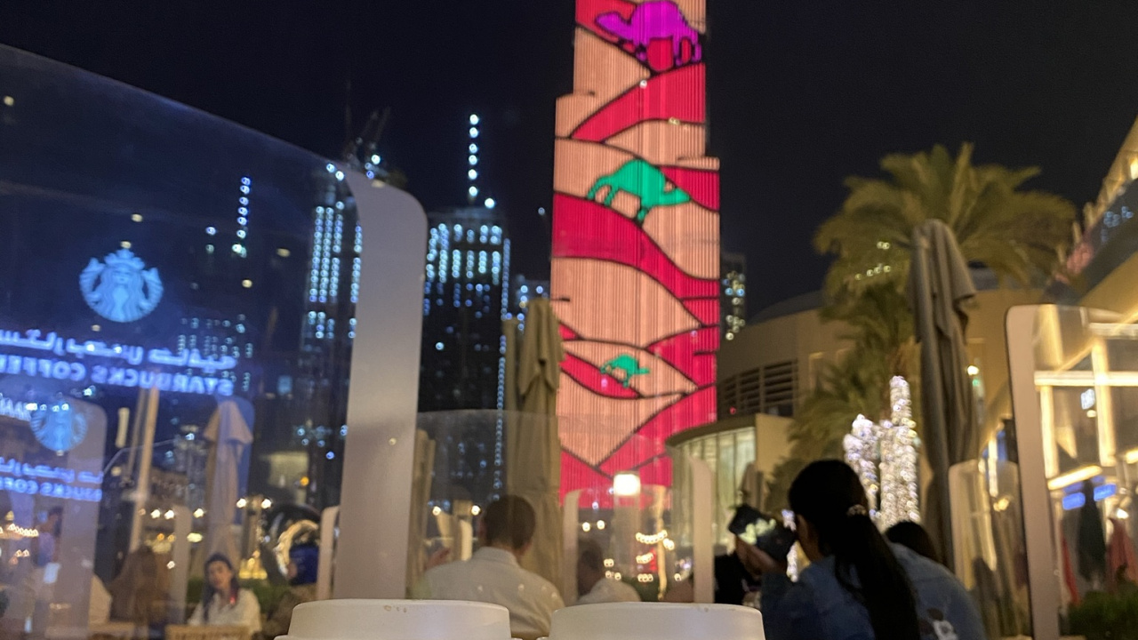 Обои Дубай, Бурдж Халифа, старбакс, новый логотип starbucks 2011, ночь в разрешении 1280x720