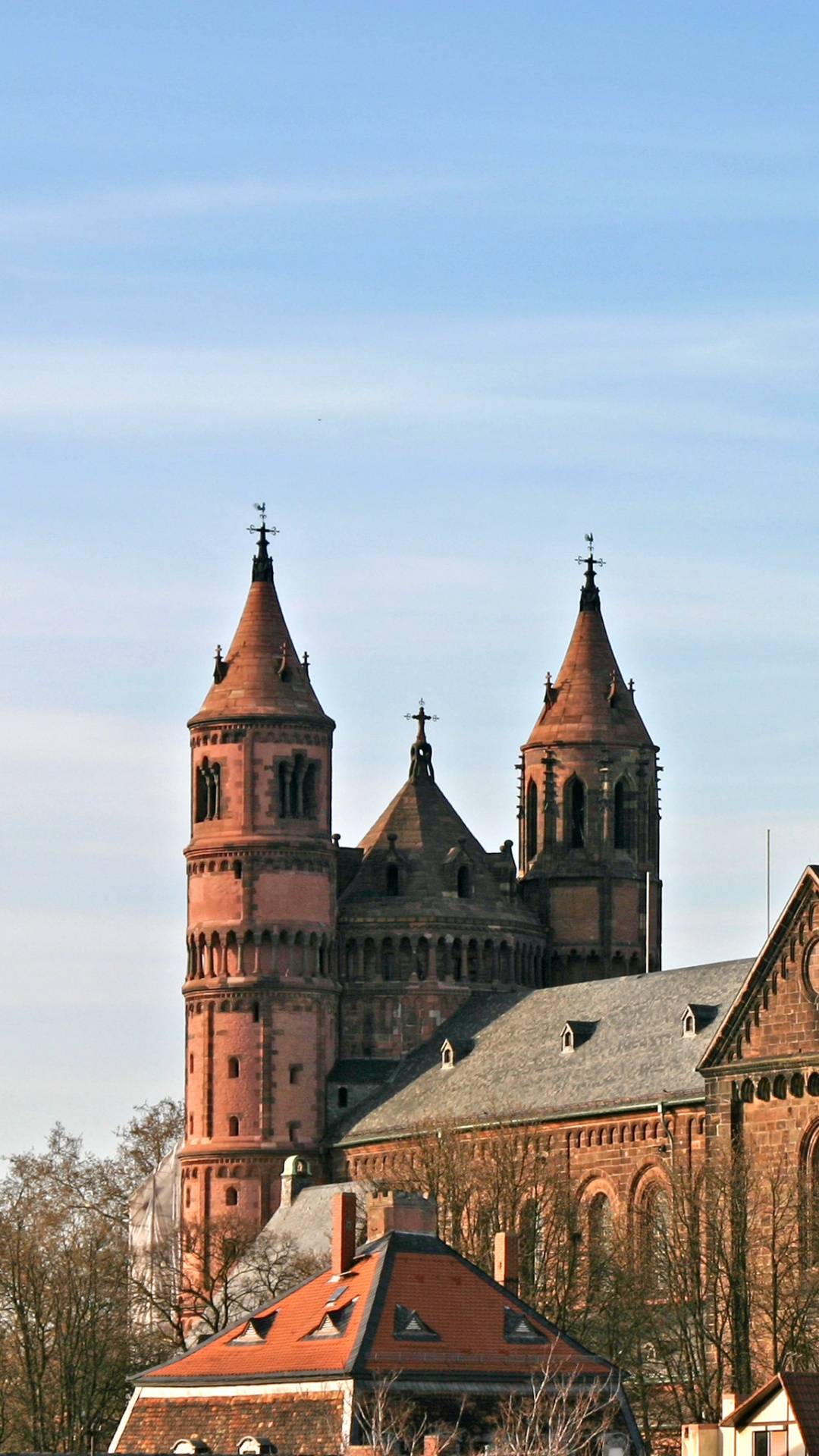 Обои собор, средневековая архитектура, шпиль, архитектура, здание в разрешении 1080x1920