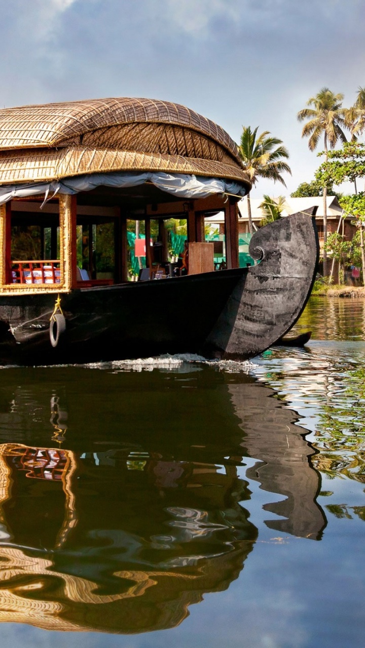Обои коти, Заводям Кералы, Кумараком, муннар, плавучий дом в разрешении 720x1280