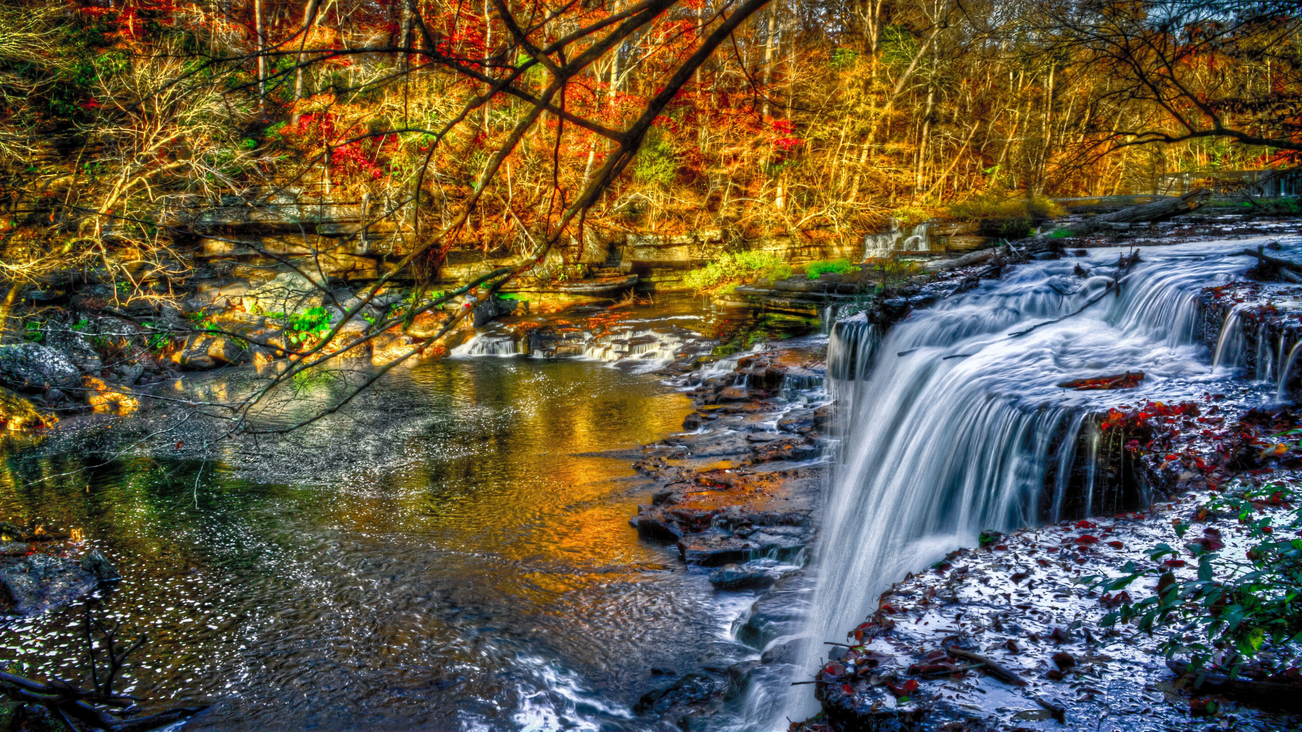 Обои водопад, природа, водоем, поток, вода в разрешении 2560x1440