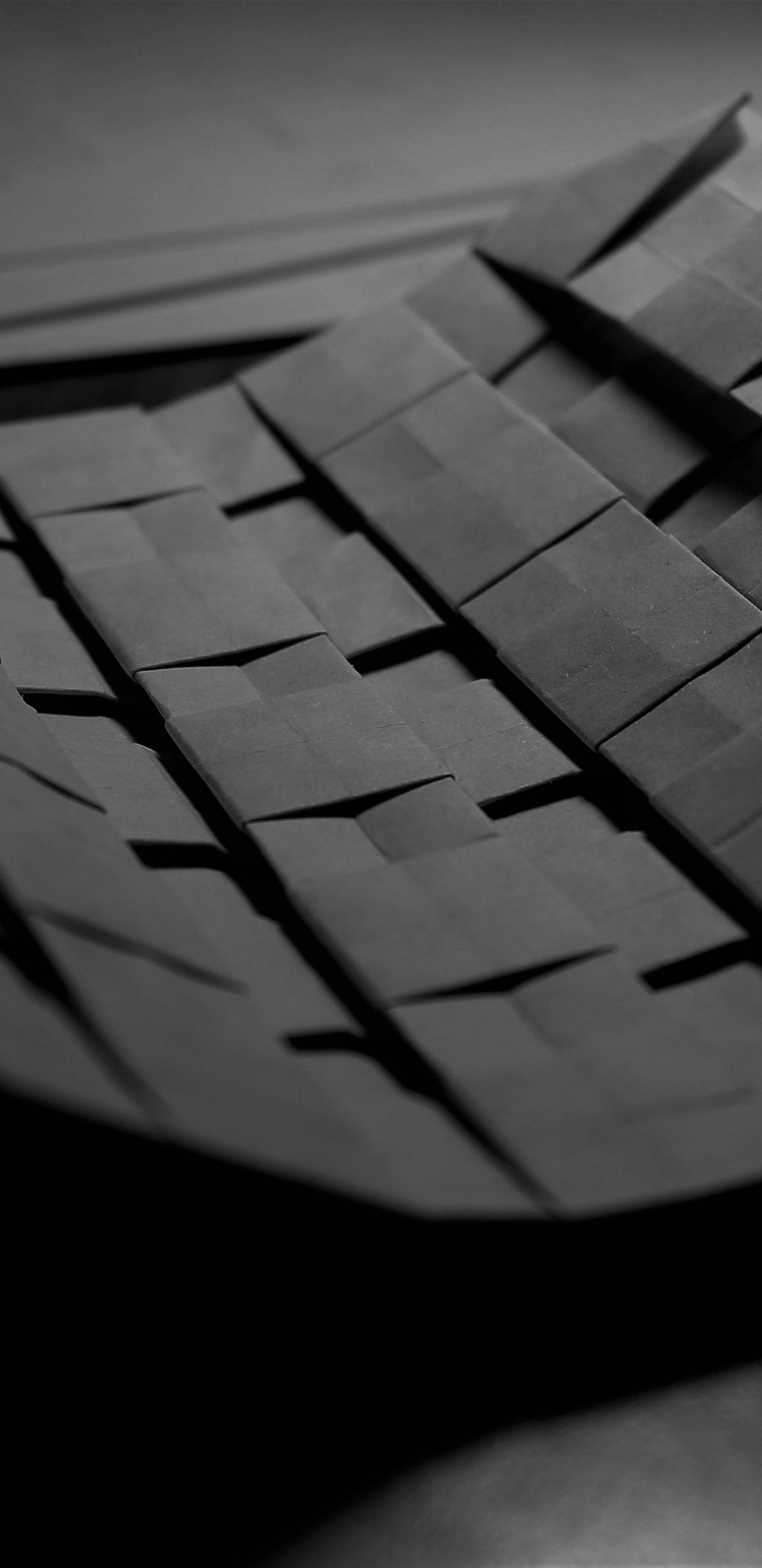 Обои черный и белый, черный, арт, автомобильные шины, монохромный в разрешении 1440x2960